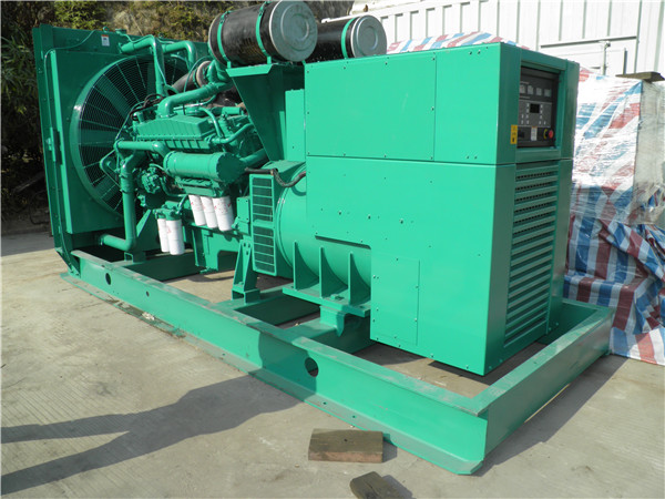 灵璧发电车出租-柴油发电机散热器怎样散热
