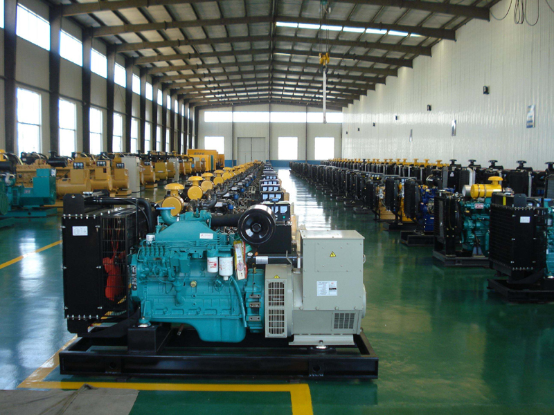 灵璧租赁发电机-柴油发电机组冒蓝烟、冒黑烟、冒白烟故障分析